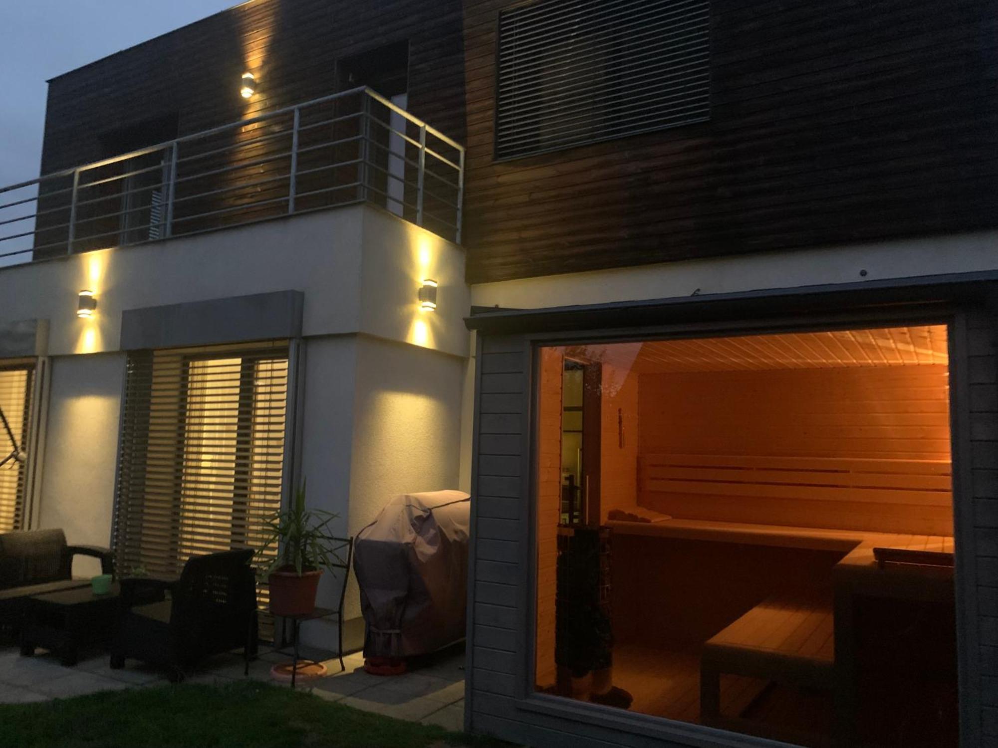 Apartman S Wellness Sluzbami Cercany Екстер'єр фото